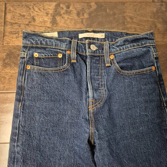 Levi's Wedgie Button Fly Jeans Size 25 - Picture 3 of 15